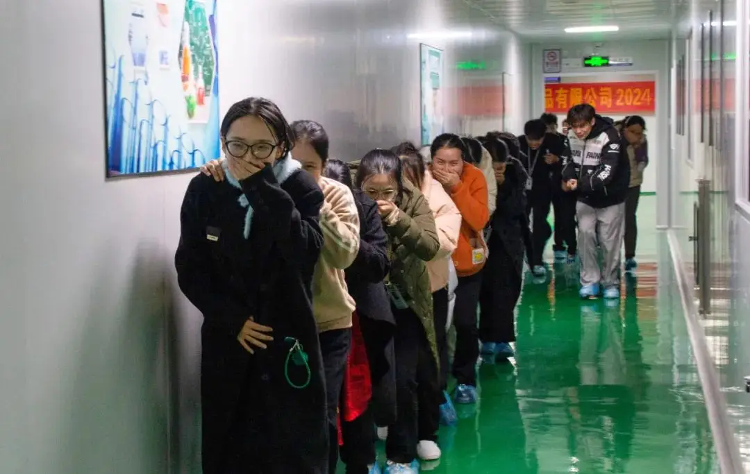 强化消防意识，筑牢安全防线--（中国）有限公司冬季消防安全培训及应急演练